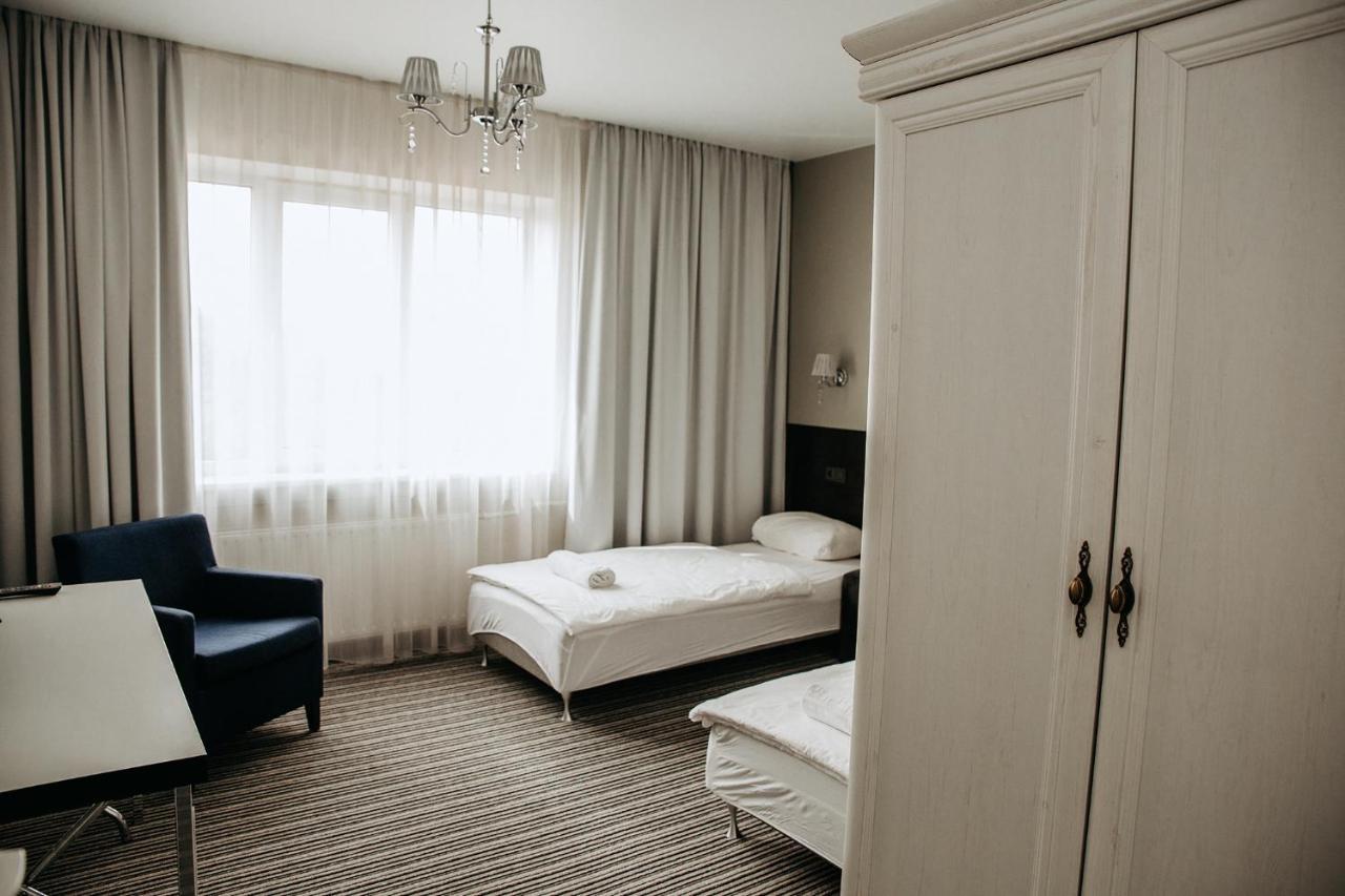 B&B ปาเนเวชิส ภายนอก รูปภาพ